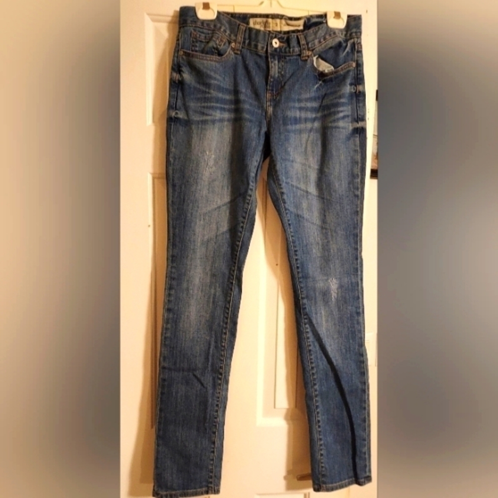 CHARLOTTE Russe women's semi distressed Slouchy Slim fit jeans size 2